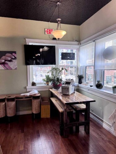 123 Spa Street Se, Calgary, AB 