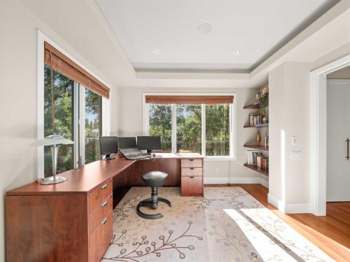 2716 Carleton Street Sw, Calgary, AB - Indoor Photo Showing Office