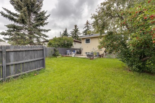 87 Falton Close Ne, Calgary, AB - Outdoor