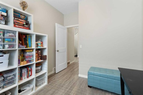 1708 Montgomery Gate Se, High River, AB - Indoor Photo Showing Other Room