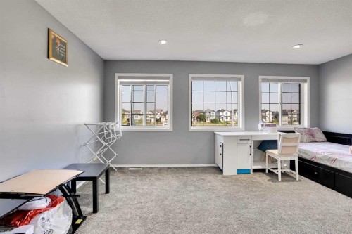 151 Saddlehorn Close Ne, Calgary, AB - Indoor