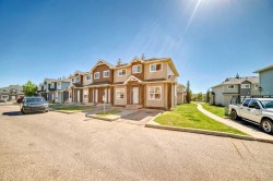337-111 Tarawood Lane NE Calgary, AB T3J 0C1