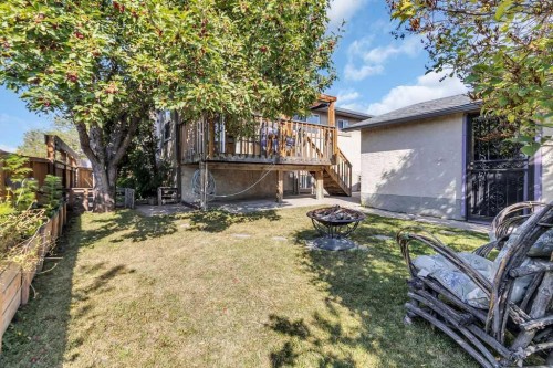 16 Rundleson Way Ne, Calgary, AB - Outdoor