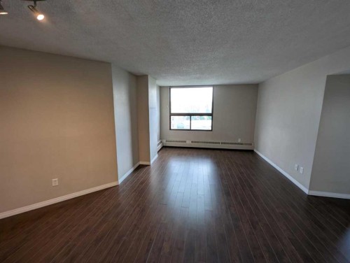 703-1202 13 Avenue Sw, Calgary, AB - Indoor Photo Showing Other Room