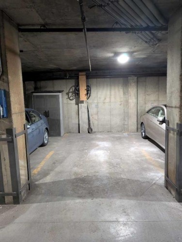 703-1202 13 Avenue Sw, Calgary, AB - Indoor Photo Showing Garage