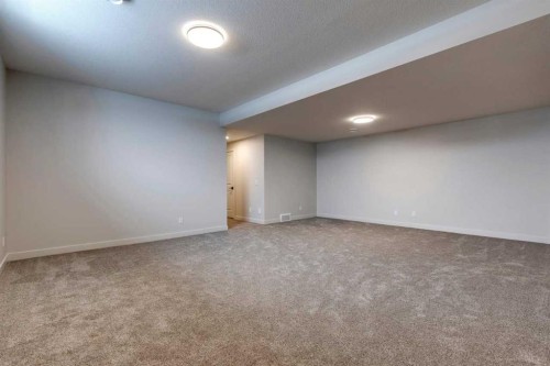 435 Rivercrest Road, Cochrane, AB - Indoor