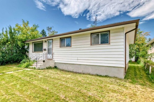 2809 38 Street Sw, Calgary, AB - Outdoor With Exterior