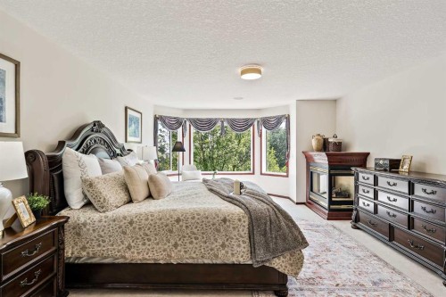 10417 Hamptons Boulevard Nw, Calgary, AB - Indoor Photo Showing Bedroom
