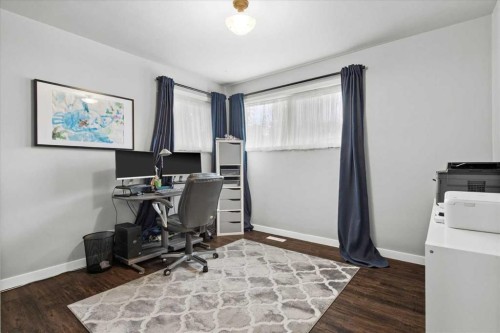 527 29 Street Nw, Calgary, AB - Indoor Photo Showing Office