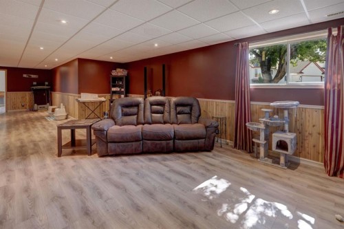 426 9 Street, Beiseker, AB - Indoor