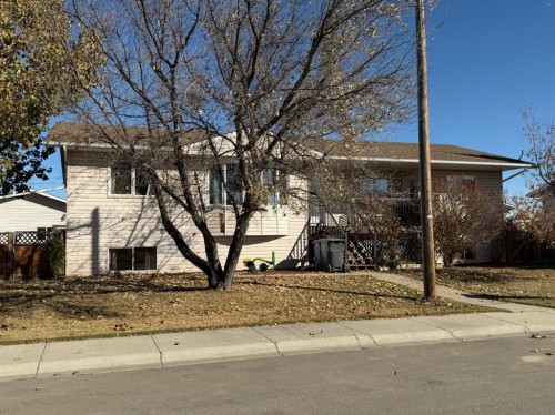 426 9 Street, Beiseker, AB - Outdoor