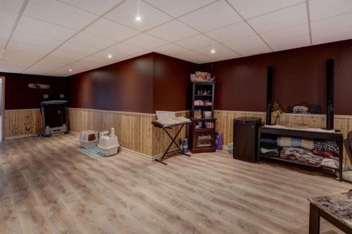 426 9 Street, Beiseker, AB - Indoor