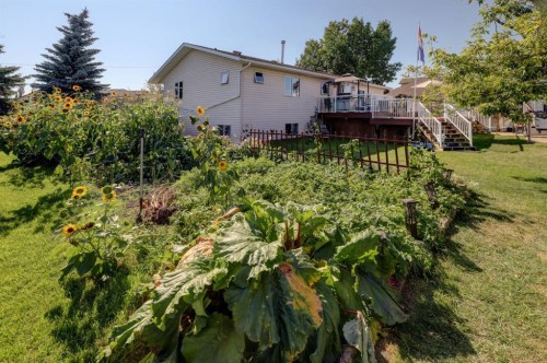 426 9 Street, Beiseker, AB - Outdoor