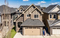 202 Cooperstown Lane SW Airdrie, AB T4B 2L2