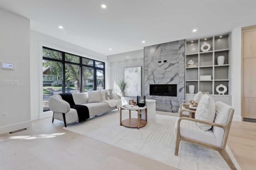 2838 34 Street Sw, Calgary, AB - Indoor Photo Showing Living Room With Fireplace