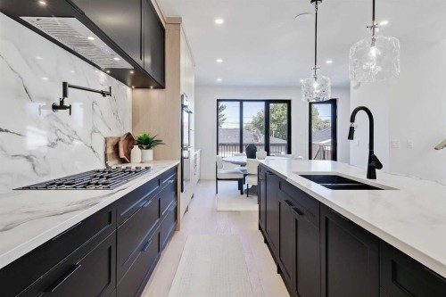 2838 34 Street Sw, Calgary, AB - Indoor Photo Showing Kitchen With Double Sink With Upgraded Kitchen