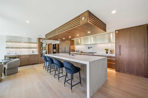 306-100 10A Street Nw, Calgary, AB - Indoor