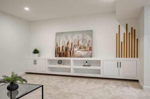 1651 St Andrews Place Nw, Calgary, AB - Indoor Photo Showing Other Room