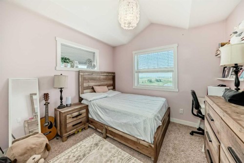 520 Redstone View Ne, Calgary, AB - Indoor Photo Showing Bedroom
