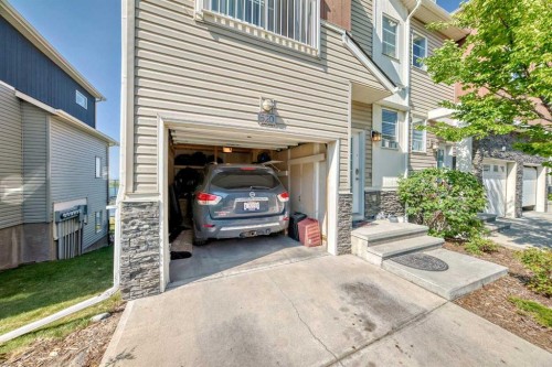 520 Redstone View Ne, Calgary, AB - Outdoor