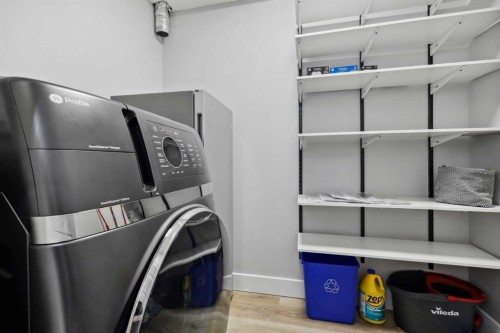 210-10 Sierra Morena Mews Sw, Calgary, AB - Indoor