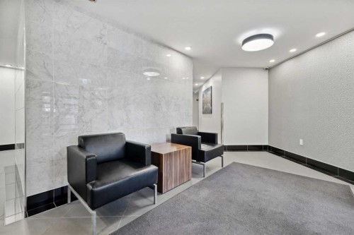 210-10 Sierra Morena Mews Sw, Calgary, AB - Indoor Photo Showing Other Room