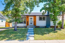 392 Cantrell Drive SW Calgary, AB T2W 2E4