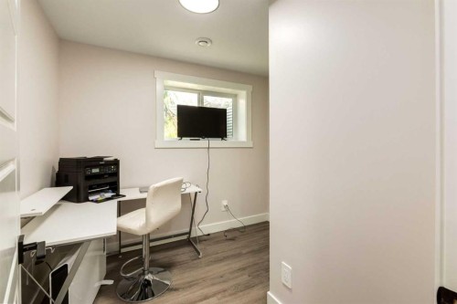 392 Cantrell Drive Sw, Calgary, AB - Indoor