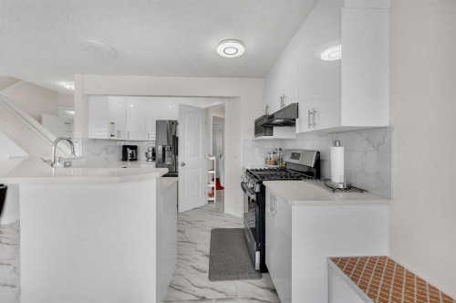 143 Taralake Way Ne, Calgary, AB - Indoor Photo Showing Kitchen