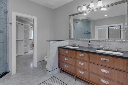 58 Scimitar View Nw, Calgary, AB - Indoor Photo Showing Bathroom