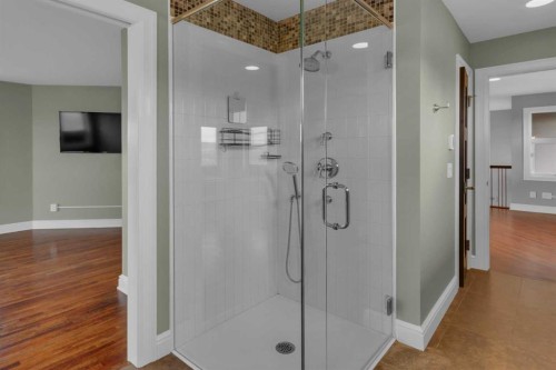 58 Scimitar View Nw, Calgary, AB - Indoor Photo Showing Bathroom