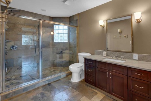 58 Scimitar View Nw, Calgary, AB - Indoor Photo Showing Bathroom