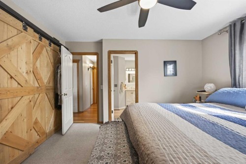 131 Cambria Road, Strathmore, AB - Indoor Photo Showing Bedroom