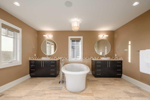 16 Spring Valley Way Sw, Calgary, AB - Indoor Photo Showing Bathroom