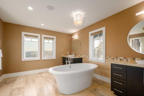 16 Spring Valley Way Sw, Calgary, AB - Indoor Photo Showing Bathroom