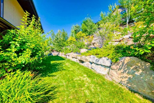 16 Spring Valley Way Sw, Calgary, AB - Outdoor