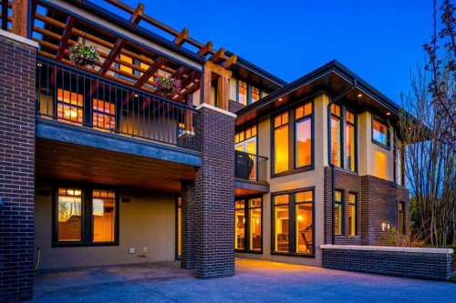 16 Spring Valley Way Sw, Calgary, AB - Outdoor