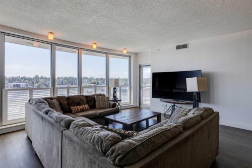 1103-817 15 Avenue Sw, Calgary, AB - Indoor Photo Showing Living Room