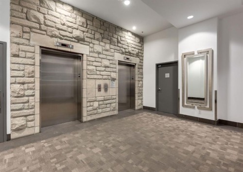 204-215 13 Avenue Sw, Calgary, AB - Indoor Photo Showing Other Room