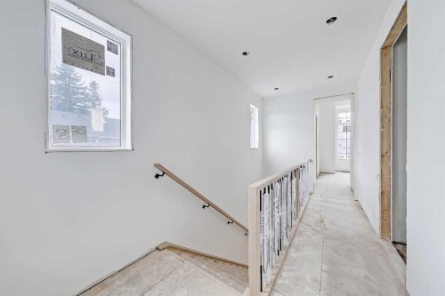 417 22 Avenue Nw, Calgary, AB - Indoor Photo Showing Other Room