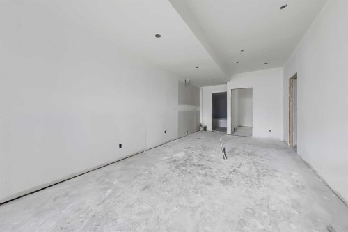 417 22 Avenue Nw, Calgary, AB - Indoor Photo Showing Other Room