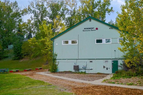 417 22 Avenue Nw, Calgary, AB - Outdoor