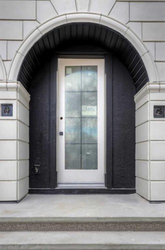 417 22 Avenue Nw, Calgary, AB - Outdoor With Exterior