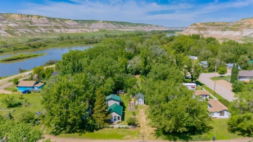235 5 Street  Drumheller, AB T0J 0Y4