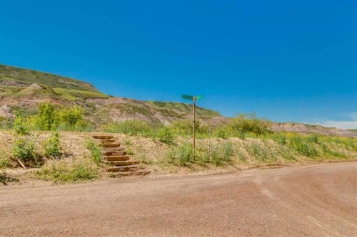 235 5 Street, Drumheller, AB - Outdoor With View
