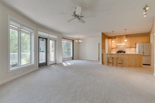 304-10 Hemlock Crescent Sw, Calgary, AB - Indoor Photo Showing Kitchen