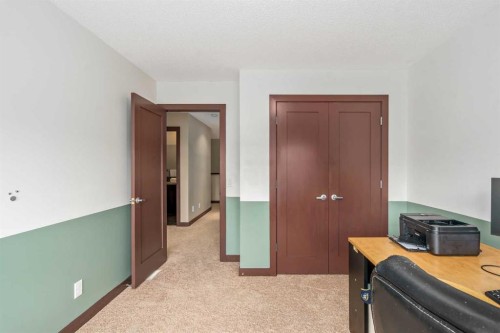 26 Mahogany Green Se, Calgary, AB - Indoor