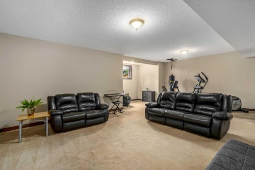 26 Mahogany Green Se, Calgary, AB - Indoor