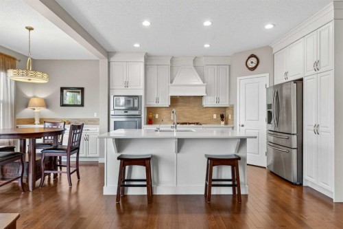 2075 Brightoncrest Common Se, Calgary, AB - Indoor Photo Showing Kitchen With Upgraded Kitchen