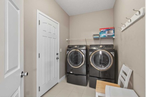 2075 Brightoncrest Common Se, Calgary, AB - Indoor Photo Showing Laundry Room
